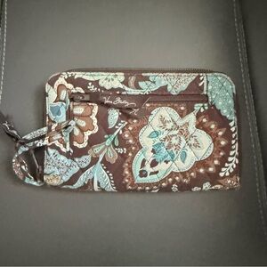 Vera Bradley Quilted Wristlet Wallet – Brown & Aqua Floral